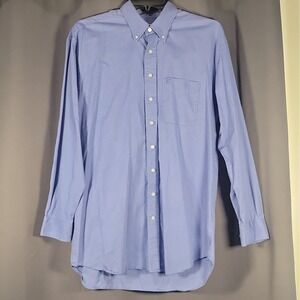 Cutter & Buck Men's LT Blue Solid Woven Cotton Button-Down Shirt Pockets